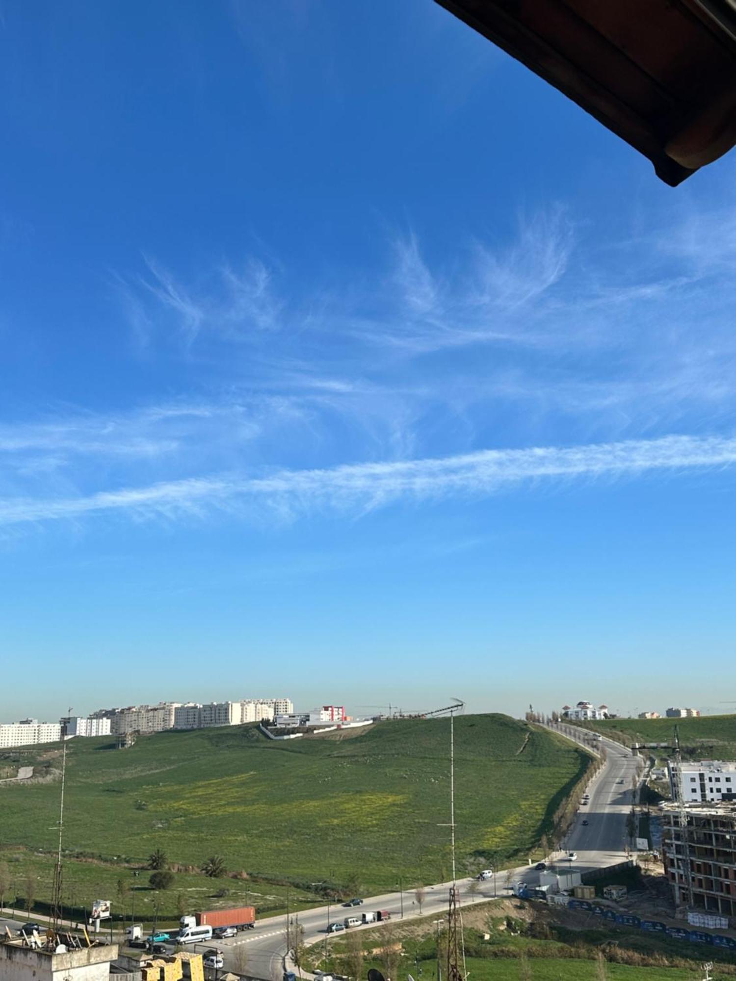 Appartement Almoustakbal Tanger Esterno foto