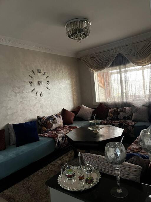 Appartement Almoustakbal Tanger Esterno foto